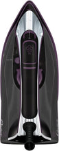 Cargar imagen en el visor de la galería, Plancha de vapor Oster con suela de cerámica morada y avanzada tecnología de vapor gcstae6502-013
