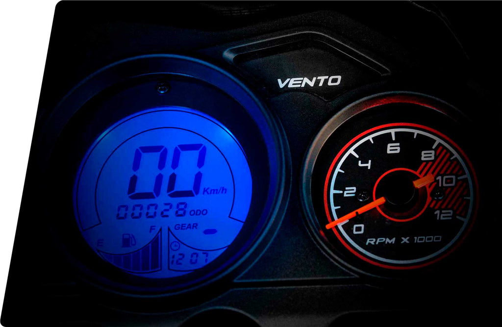 MOTOCILETA ROJA CYCLONE 210CC VENTO